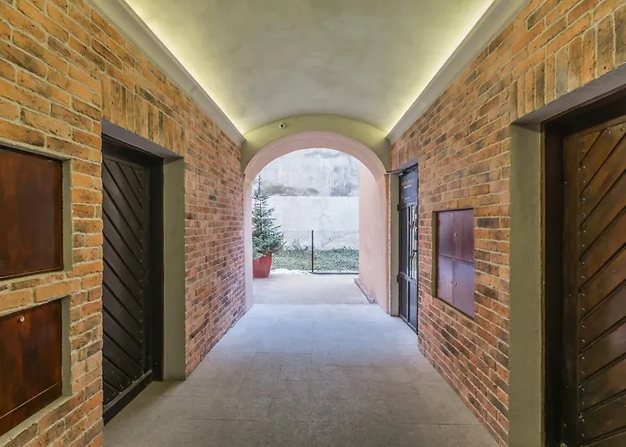 Royal By Otr * 크라쿠프