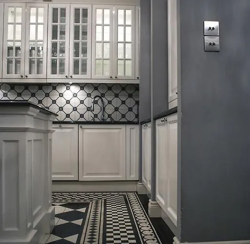 아파트 Royal By Otr